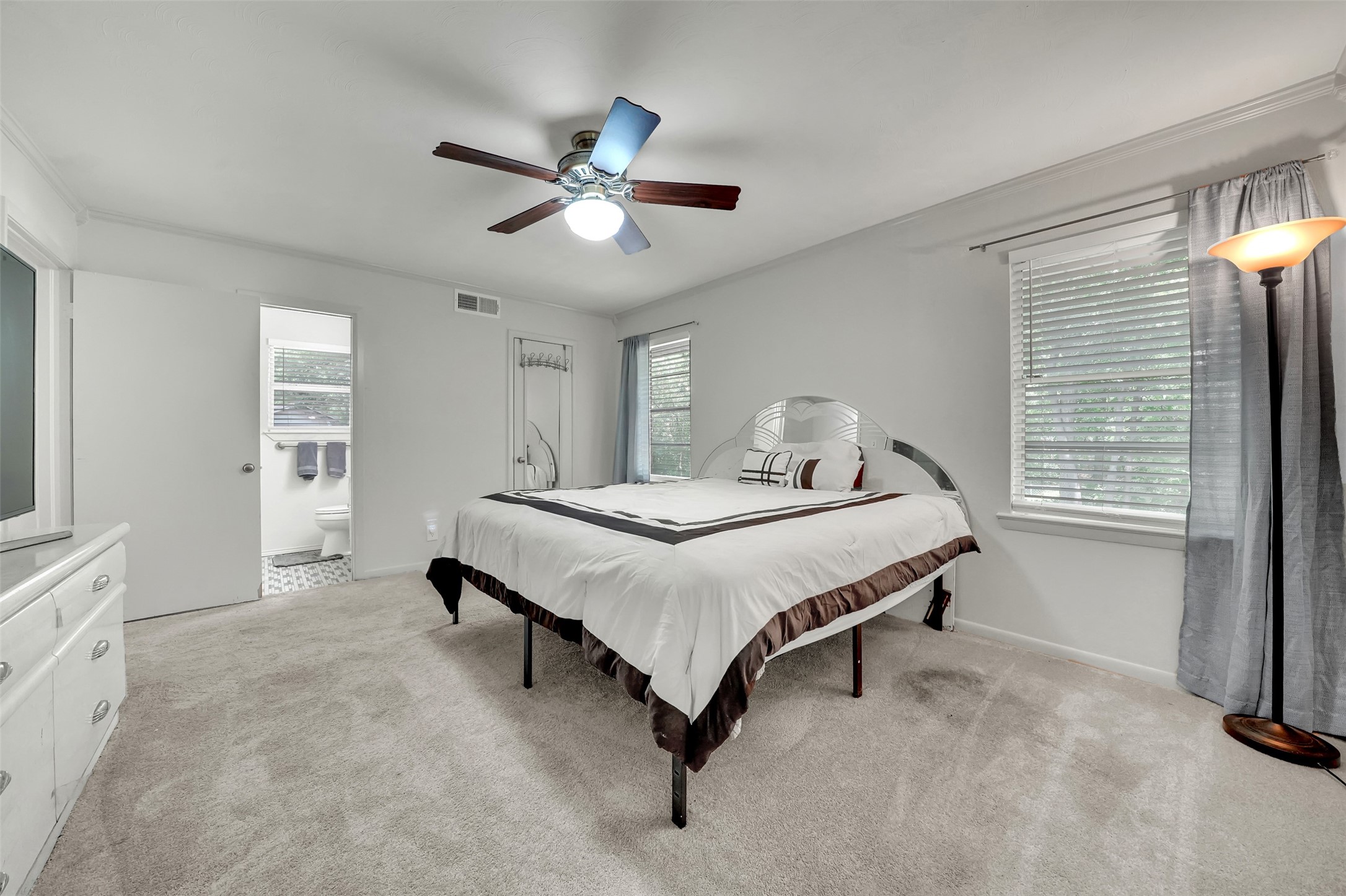 617 Ranier Circle Garland TX 75041