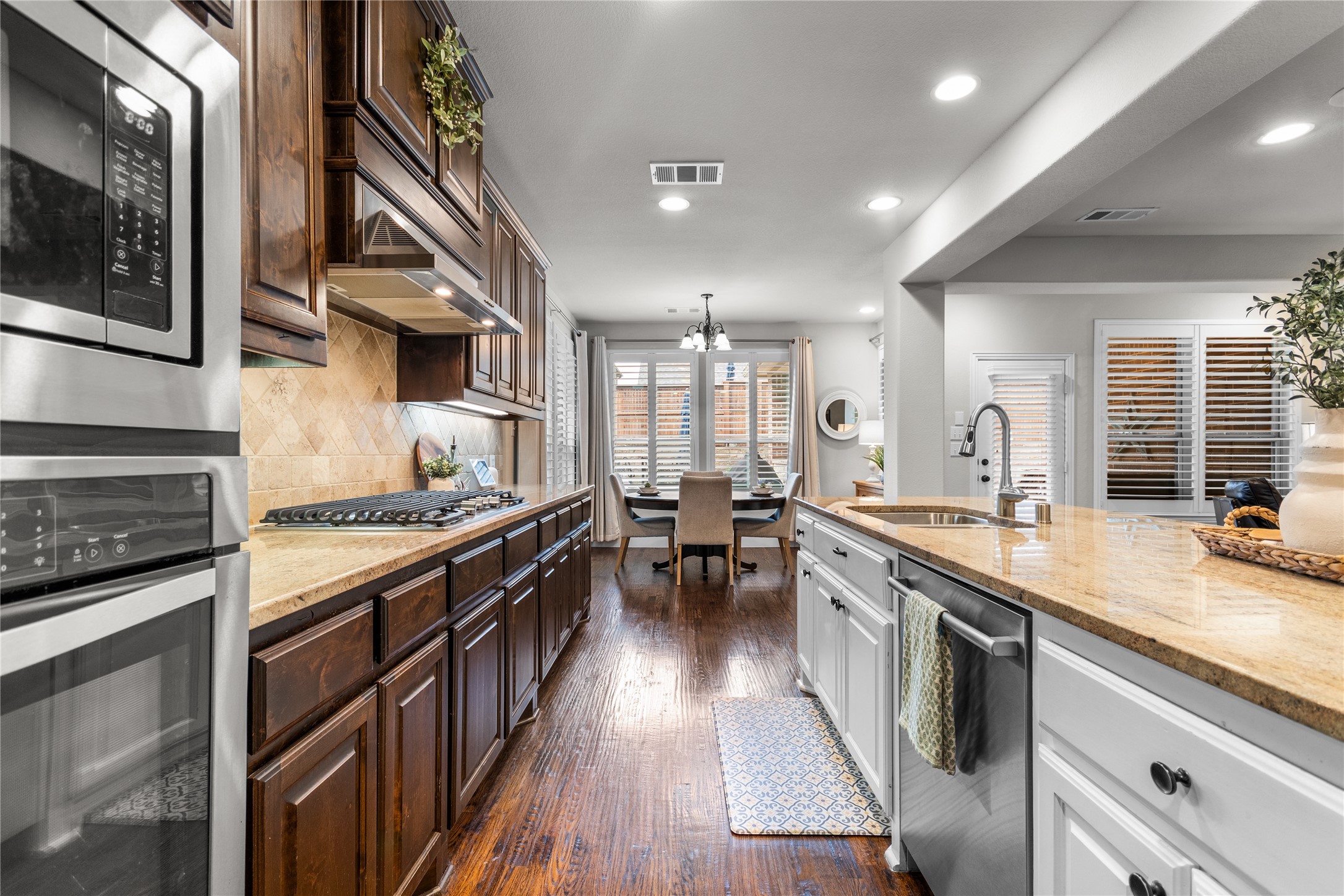 1616 Golf Club Drive Lantana TX 76226