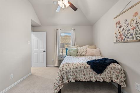 1616 Golf Club Drive Lantana TX 76226