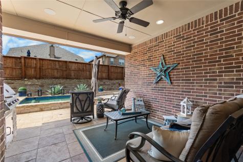 1616 Golf Club Drive Lantana TX 76226