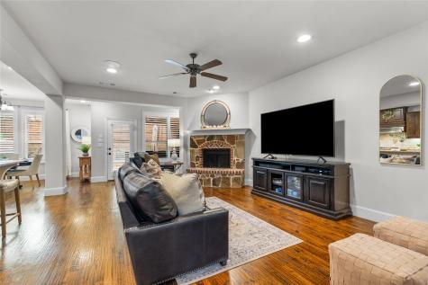 1616 Golf Club Drive Lantana TX 76226