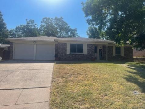2415 Jewell Drive Arlington TX 76016