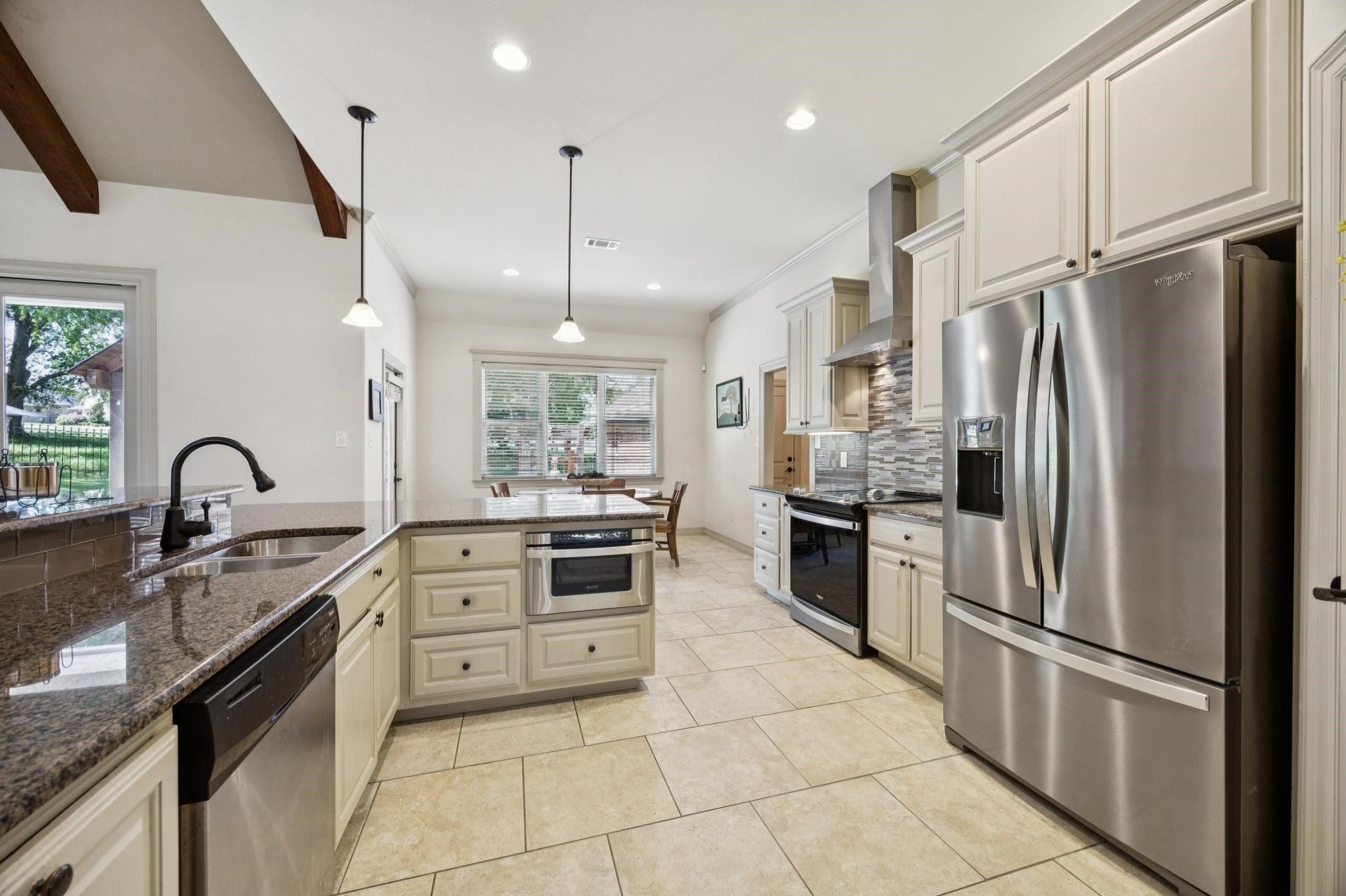 101 Beacon Court Mabank TX 75143
