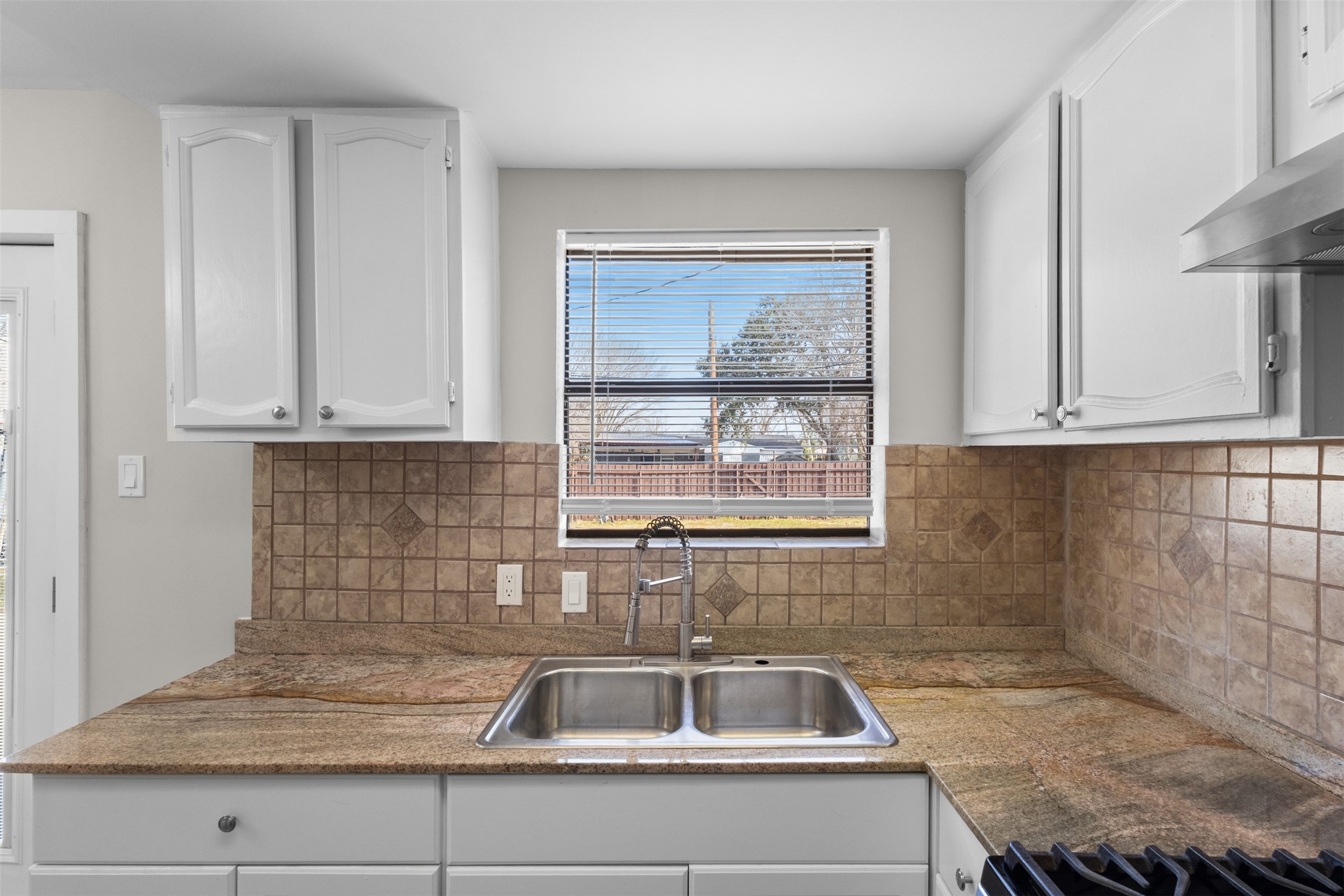 4238 Ridgedale Drive Mesquite TX 75150