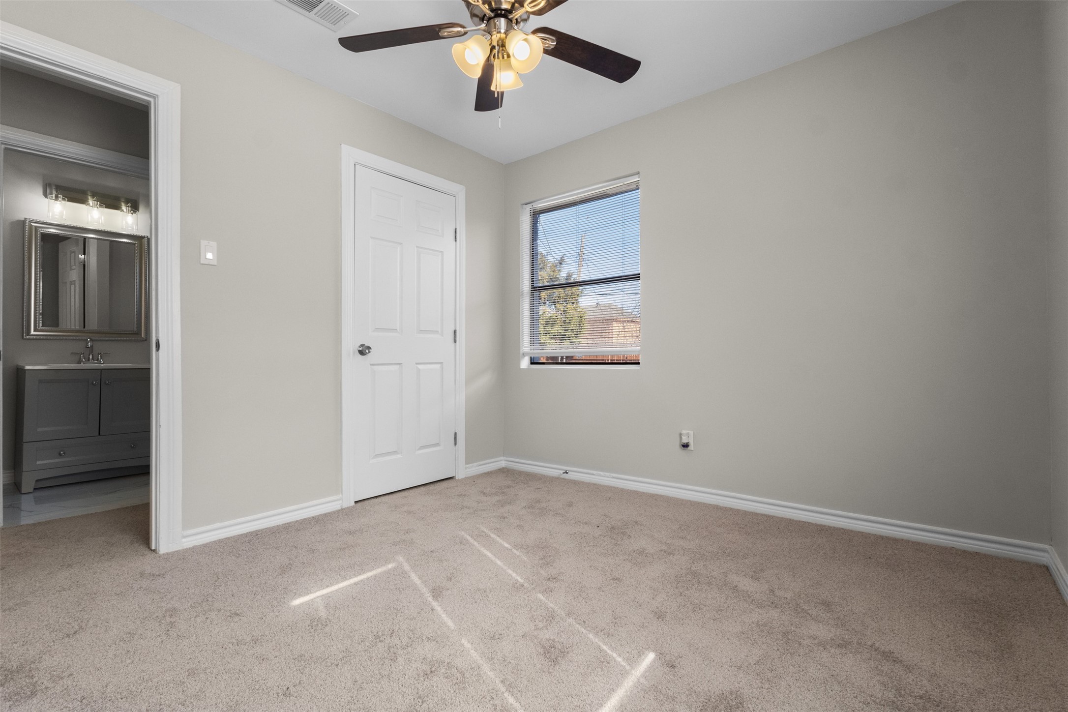 4238 Ridgedale Drive Mesquite TX 75150