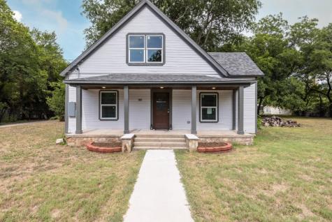 300 N Buffalo Street Chico TX 76431