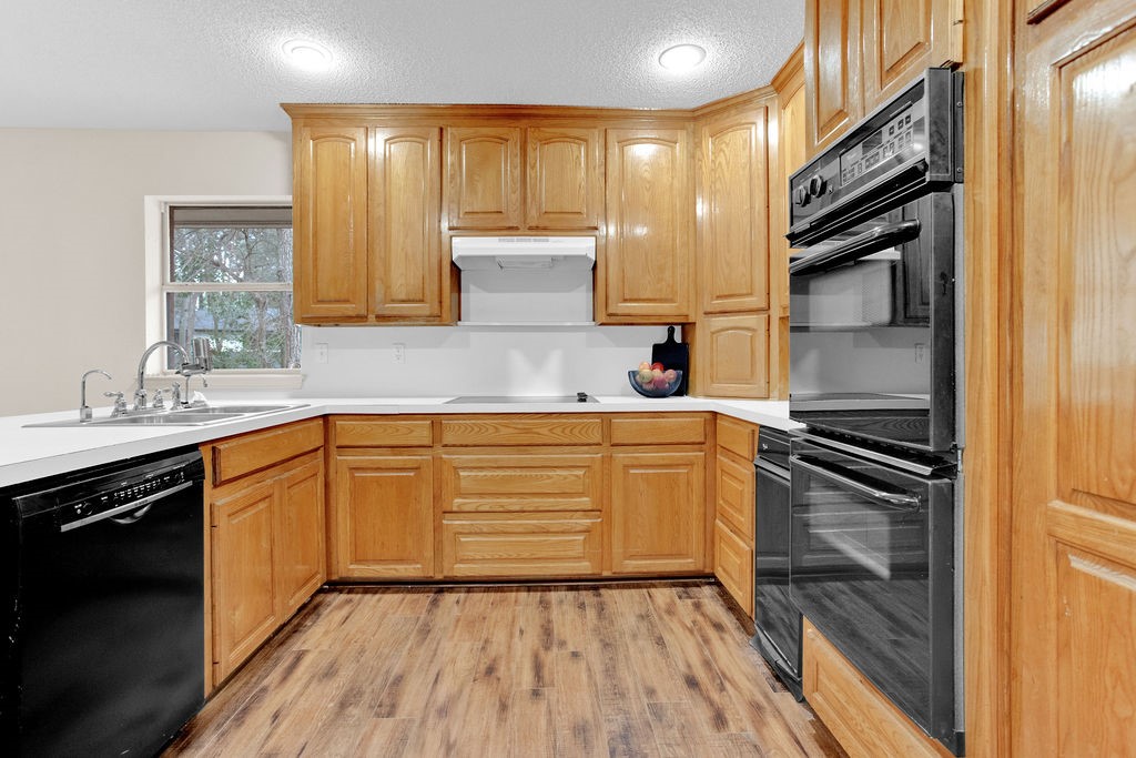 1633 Brookhollow Drive Hideaway TX 75771