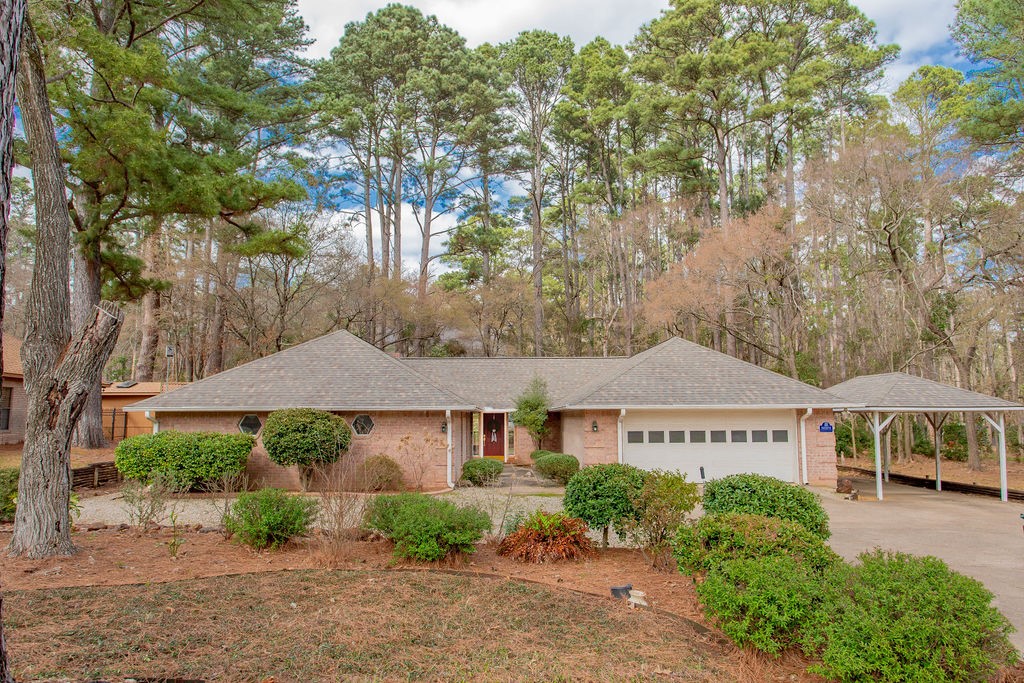 1633 Brookhollow Drive Hideaway TX 75771