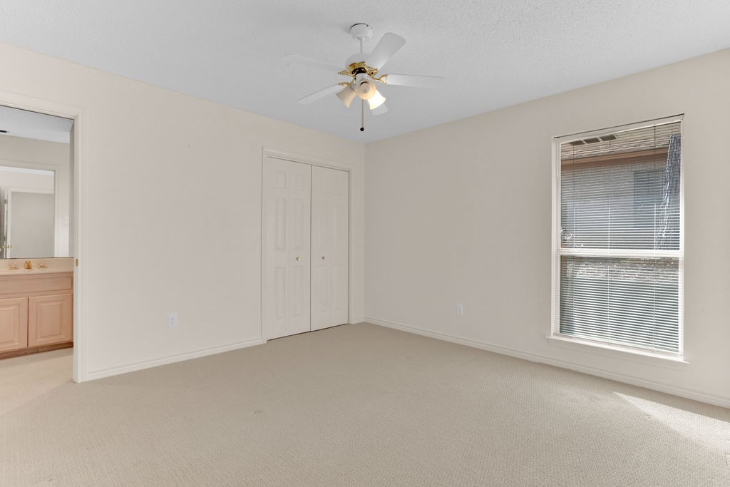 1633 Brookhollow Drive Hideaway TX 75771