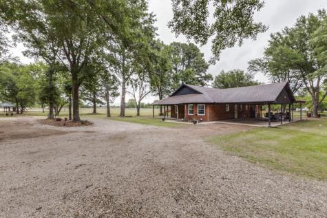 10825 Estate Lane Terrell TX 75161
