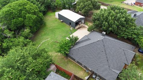 104 Creek Side Court Kennedale TX 76060