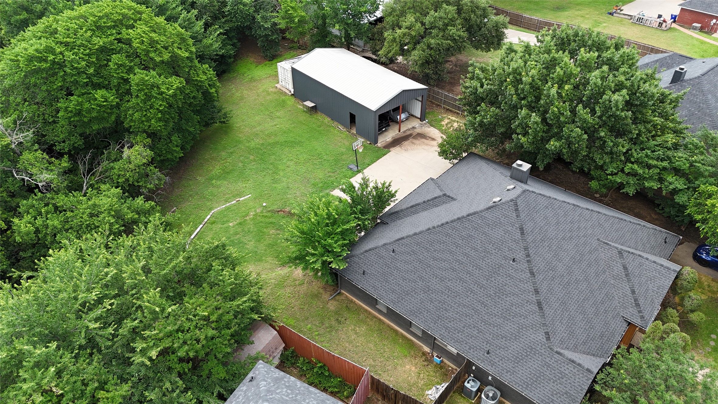 104 Creek Side Court Kennedale TX 76060