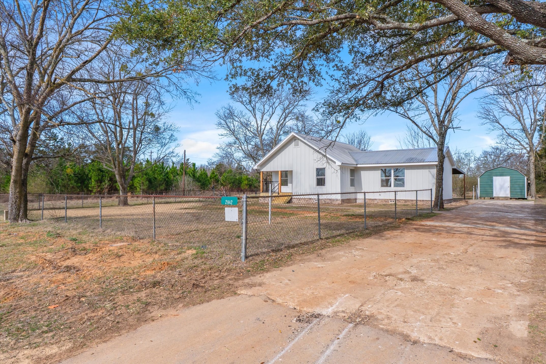 2942 Fm 859 Edgewood TX 75117
