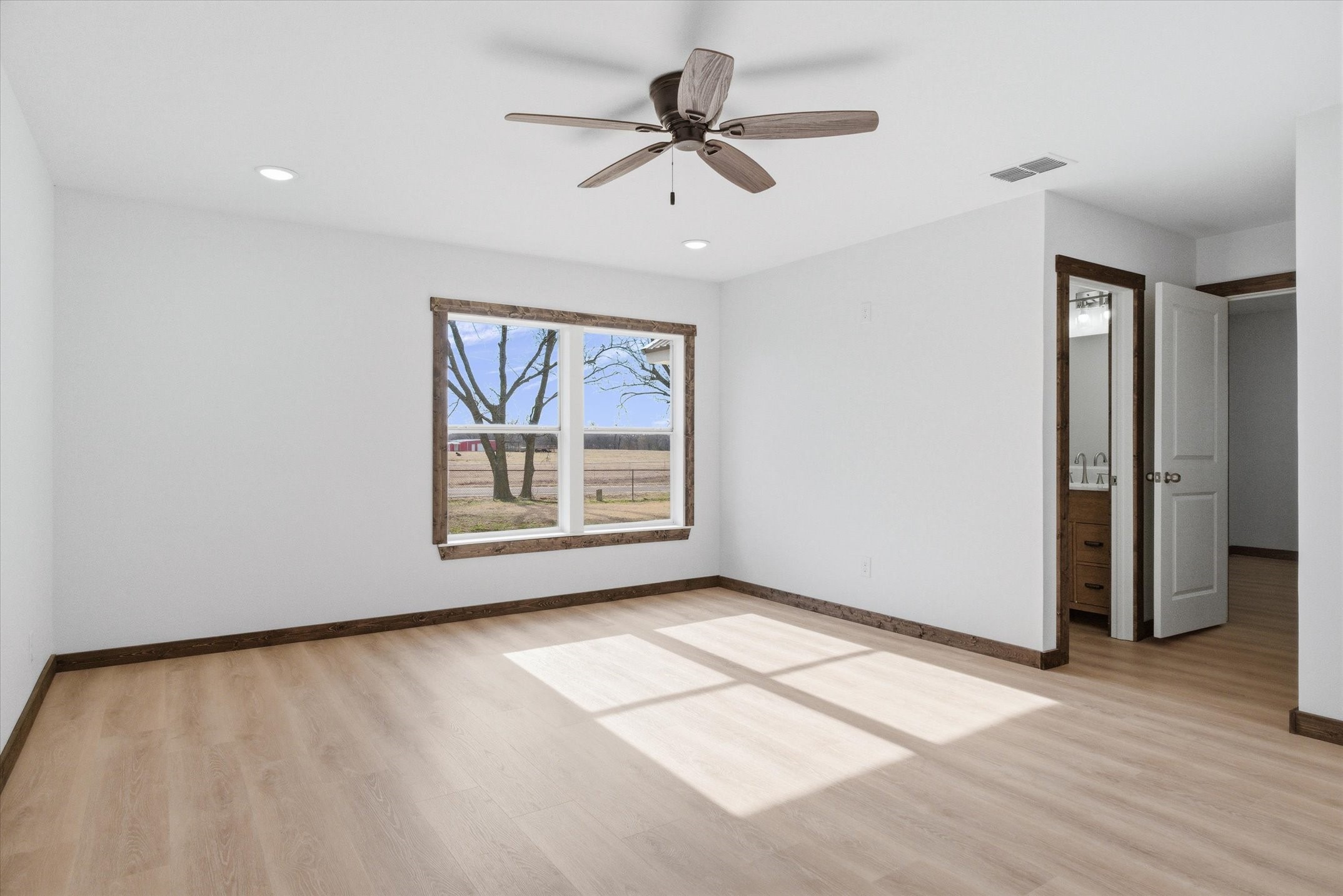 2942 Fm 859 Edgewood TX 75117