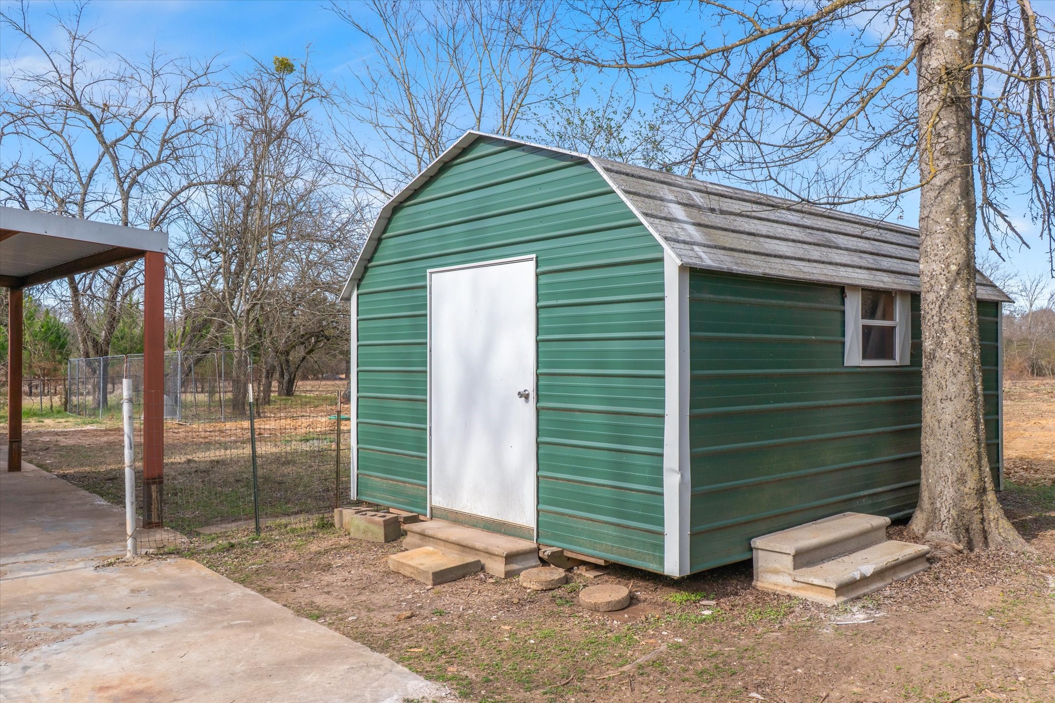 2942 Fm 859 Edgewood TX 75117