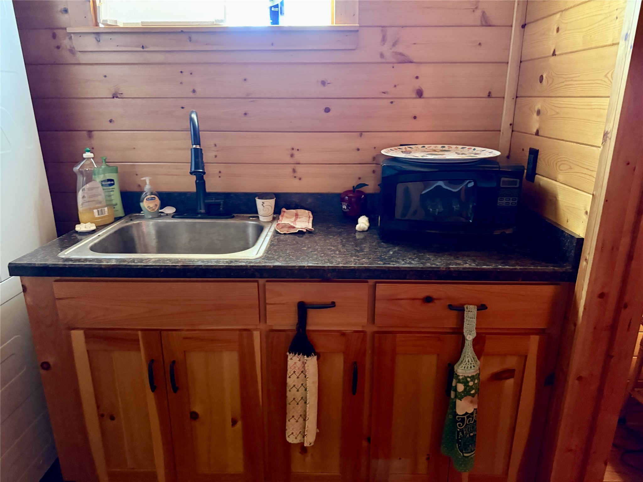 3323 S Fm 933 Street Whitney TX 76692