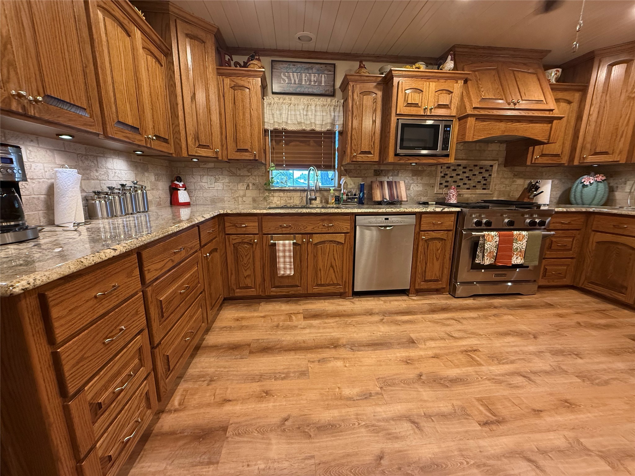 908 N Austin Comanche TX 76442
