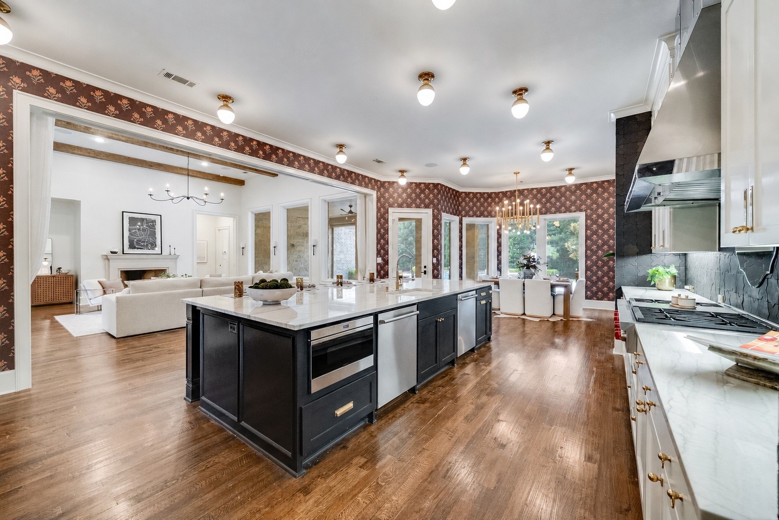 6404 Drawbridge Lane Plano TX 75024
