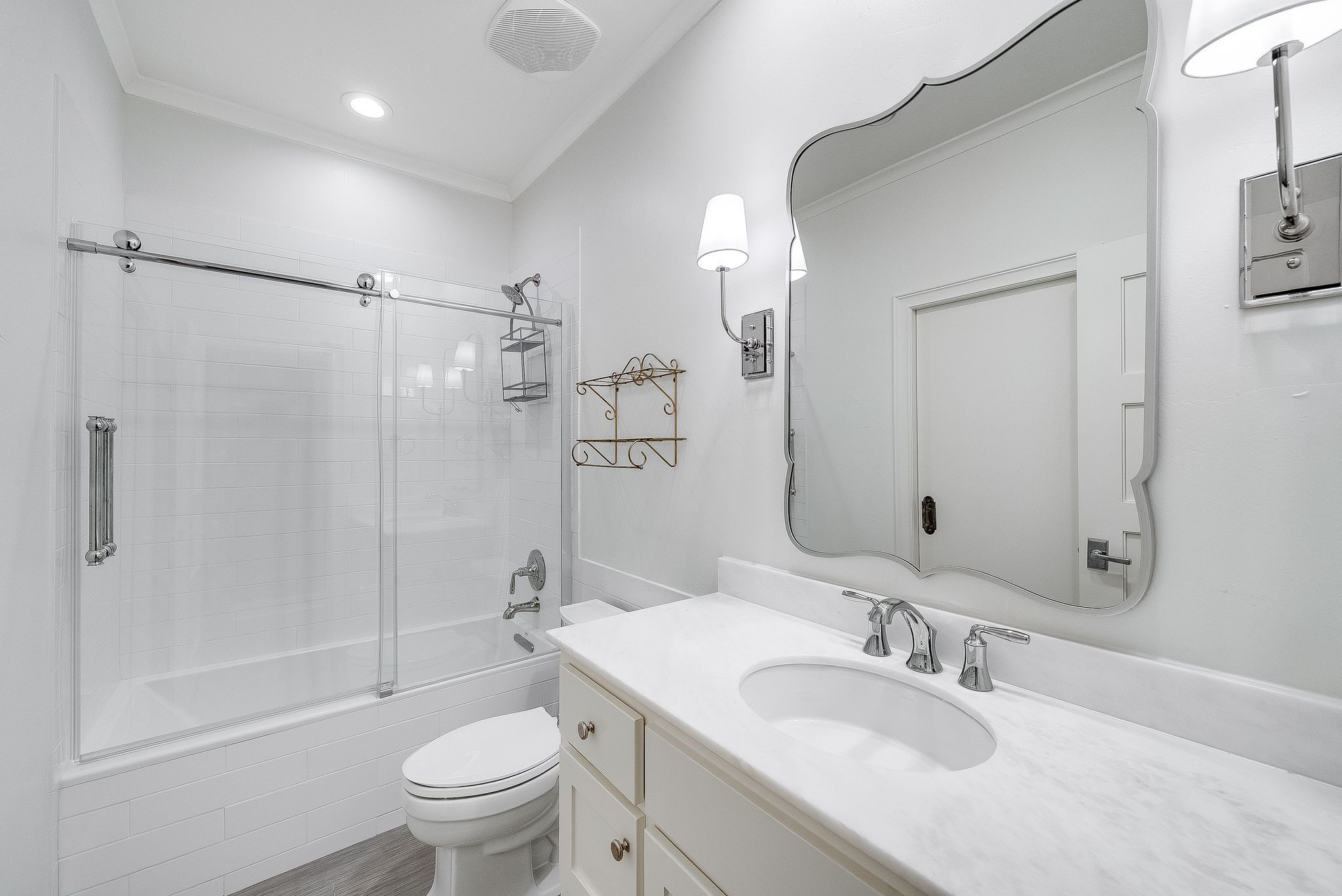 6404 Drawbridge Lane Plano TX 75024