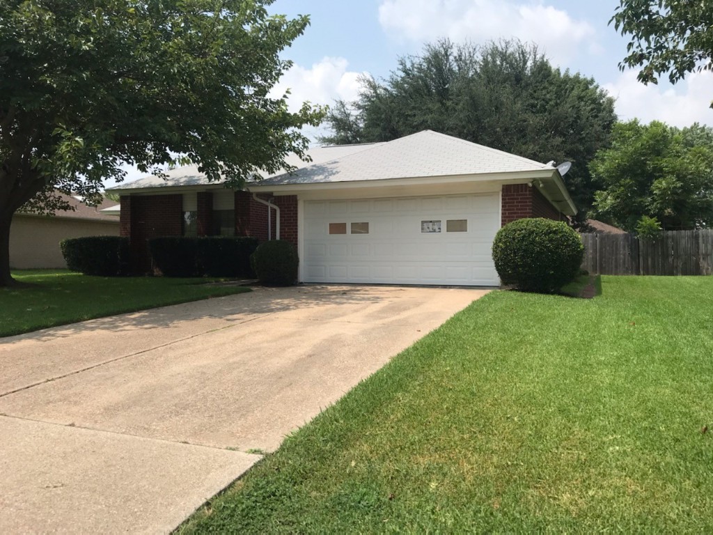 2510 Mckensie Lane Grand Prairie TX 75052