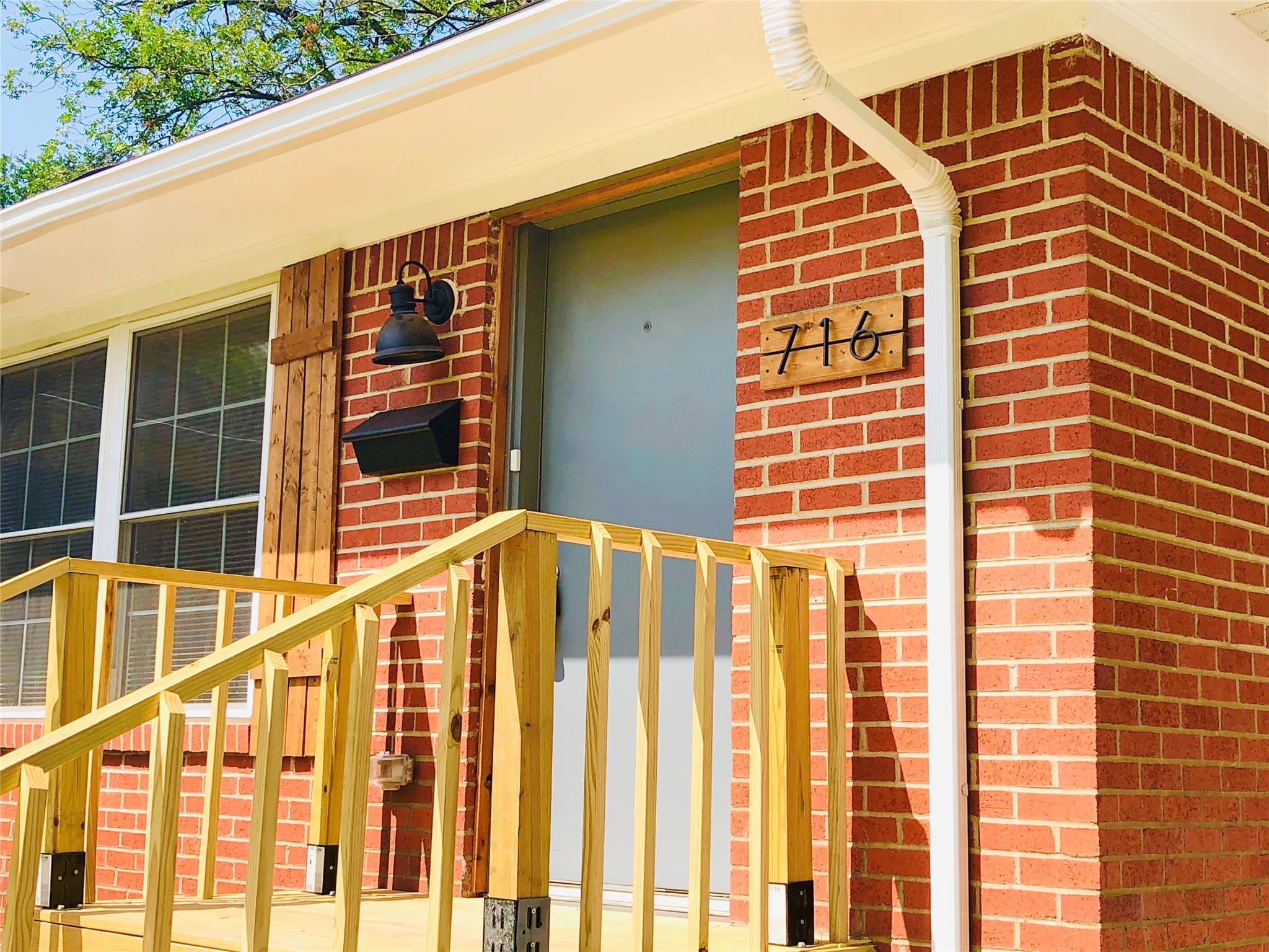 716 Kessler Boulevard Sherman TX 75092