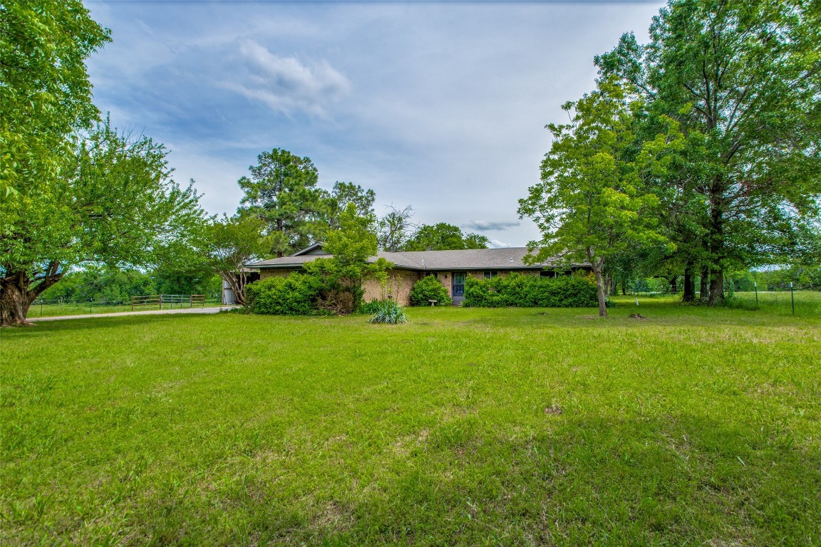 4840 Helen Drive Denison TX 75020