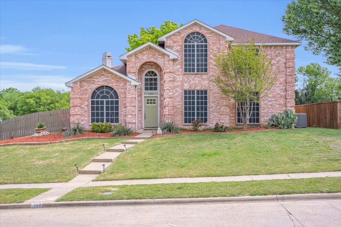 1200 Paul Drive Cedar Hill TX 75104