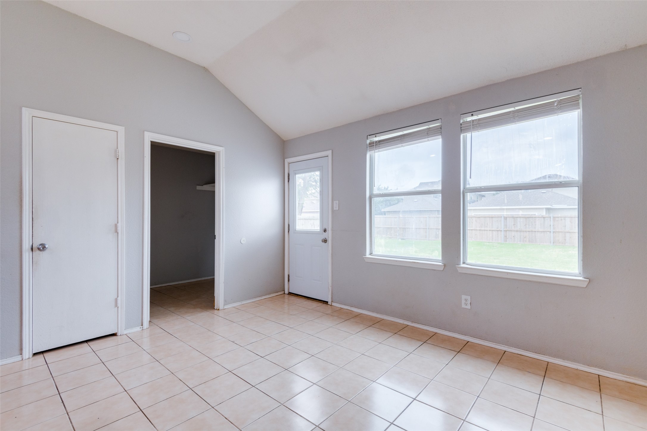 107 Bowie Forney TX 75126