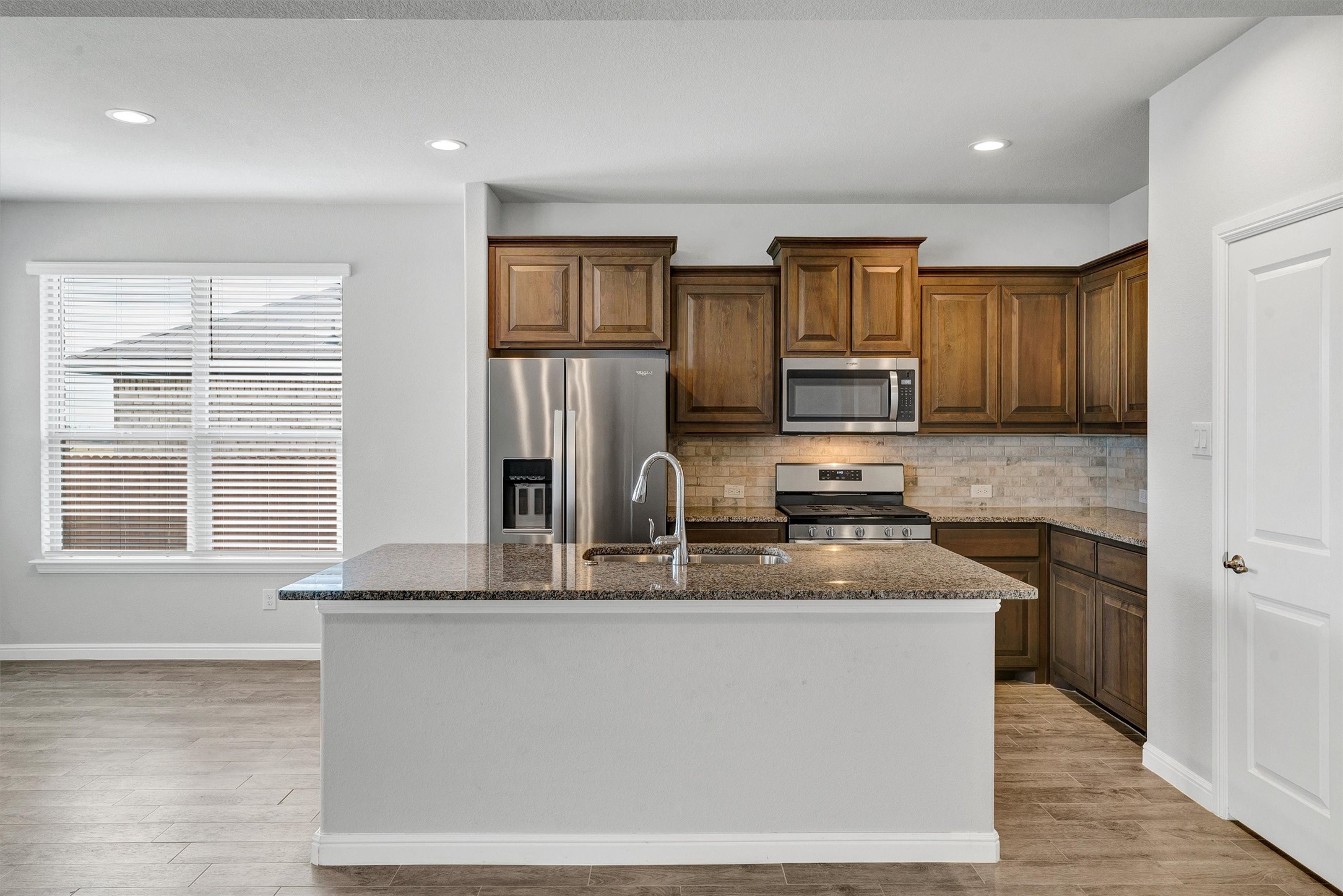 1215 Dublin Drive Cleburne TX 76033