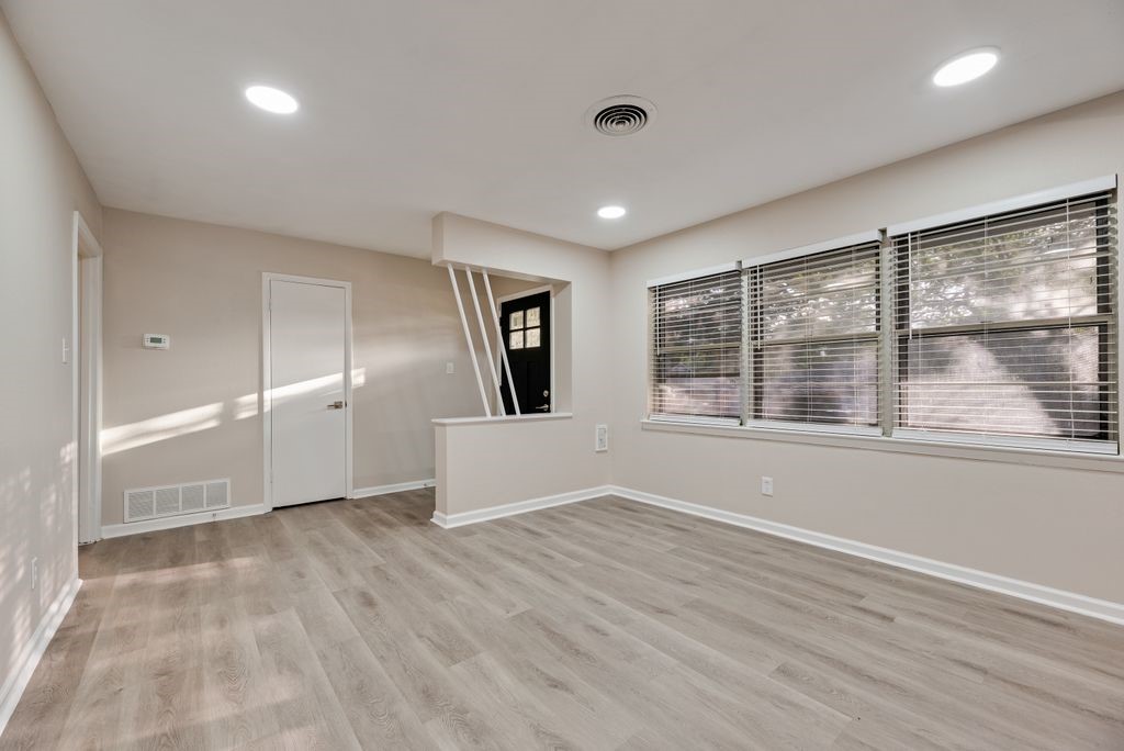 5706 Rocky Ridge Road Dallas TX 75241