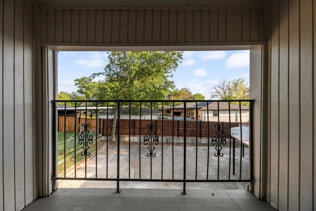 5706 Rocky Ridge Road Dallas TX 75241