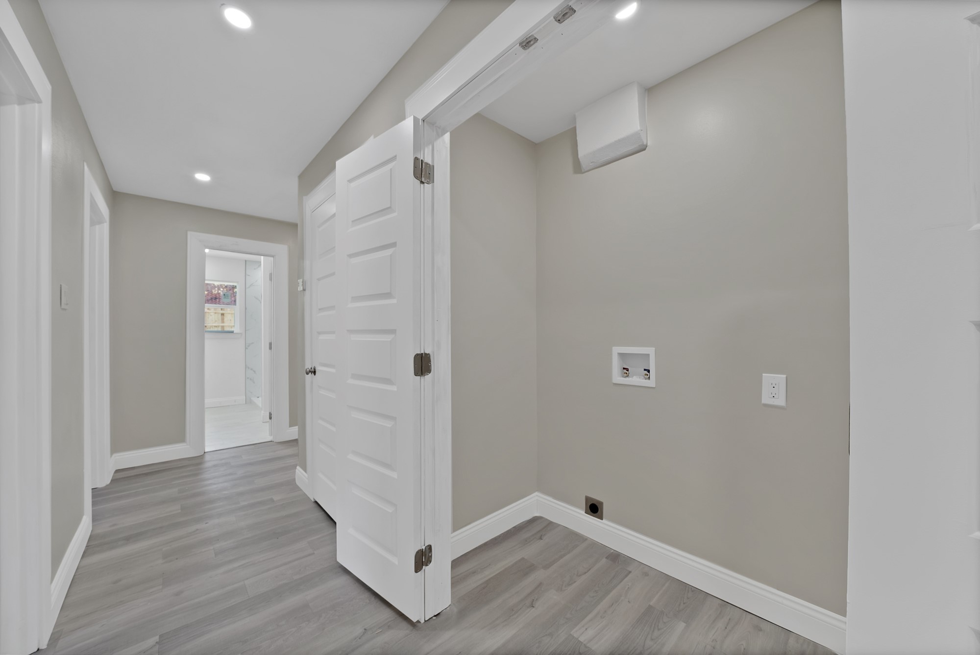 1122 Pinedale Lane Dallas TX 75241