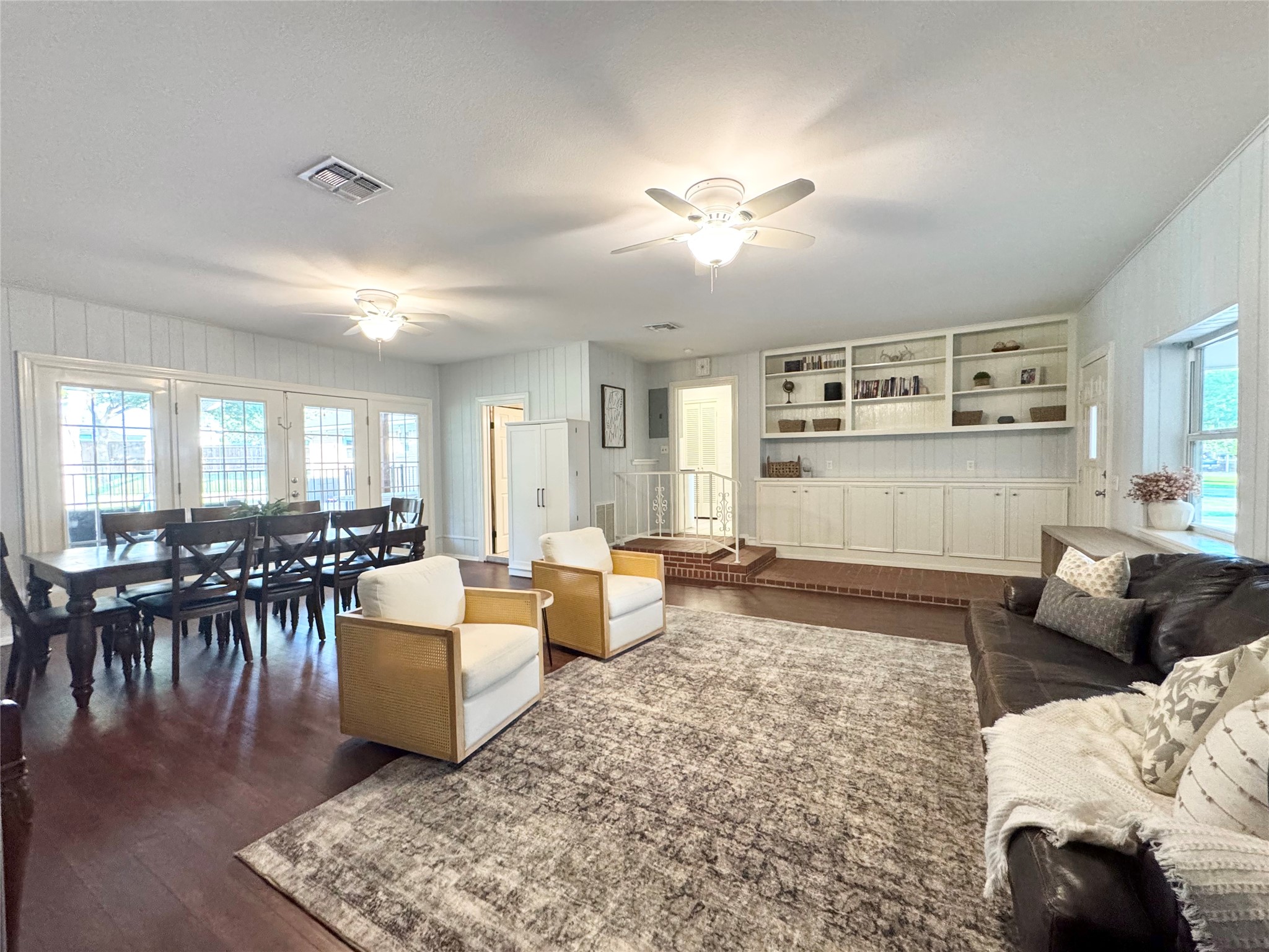 1423 Oak Hills Drive Graham TX 76450
