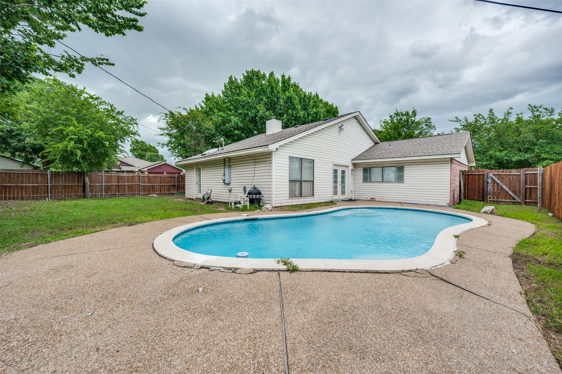 6400 Betsy Ross Drive Arlington TX 76002