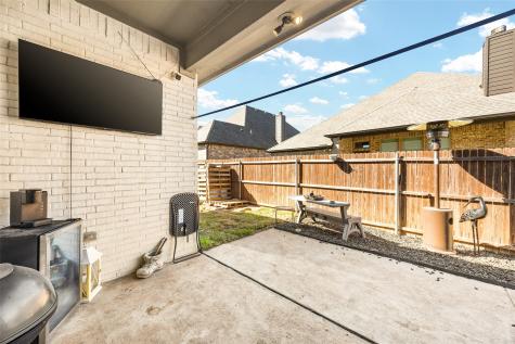 2628 Flycatcher Road Fort Worth TX 76118