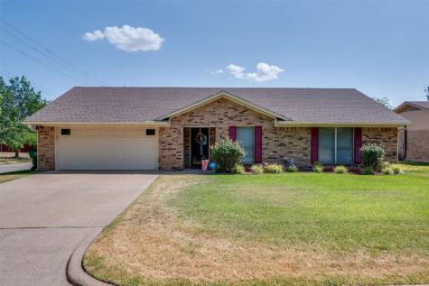 801 Cleveland Street Greenville TX 75401