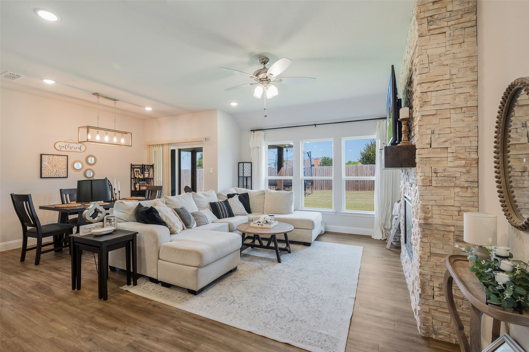 117 Mustang Drive Lindsay TX 76250