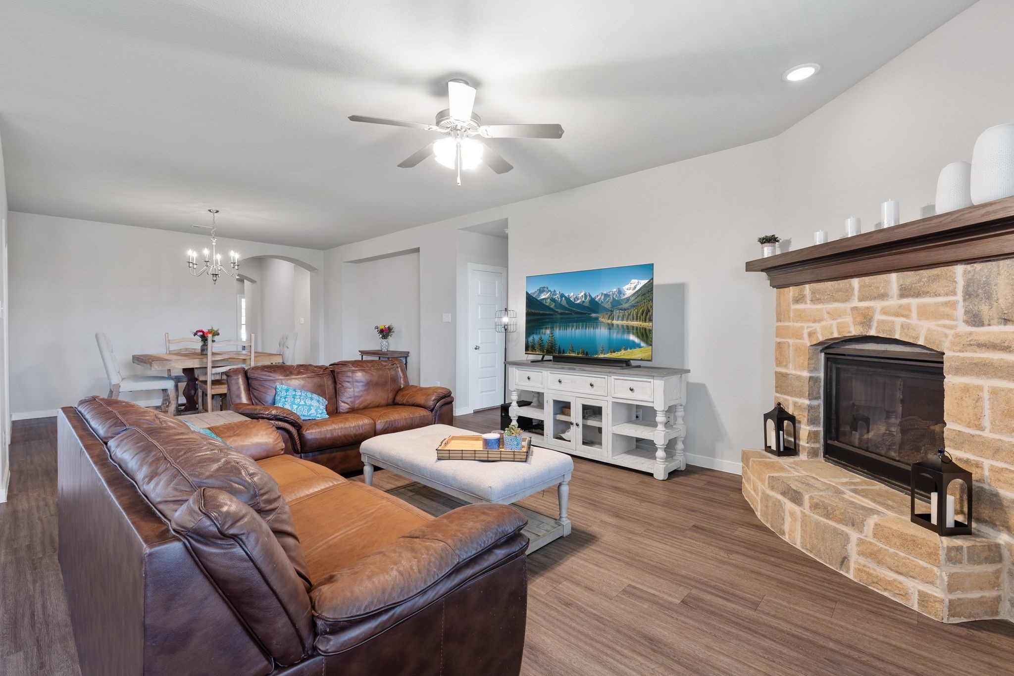 1561 Sugarberry Drive Forney TX 75126