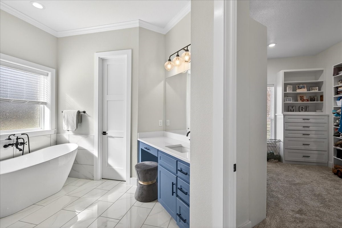 107 Oakbend Trail Mabank TX 75147