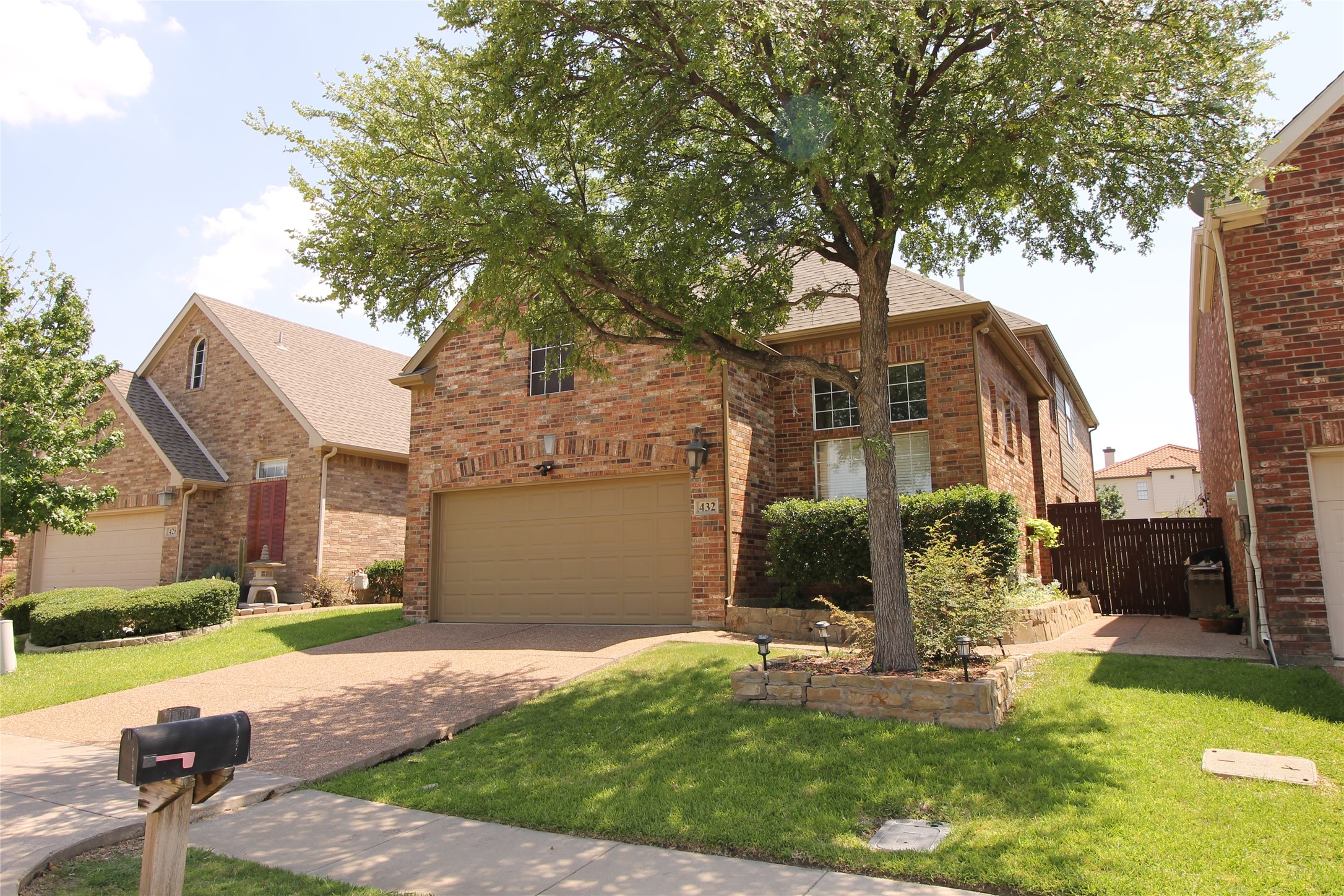 432 Lacebark Drive Irving TX 75063