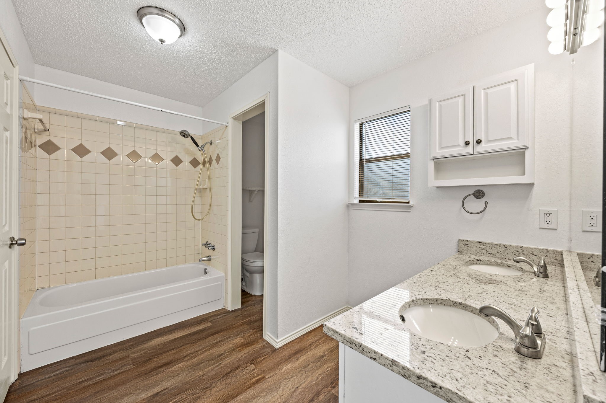 2713 Harvest Lake Drive Irving TX 75060