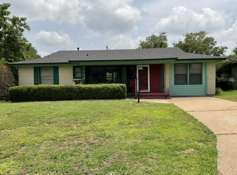 1004 W Sycamore Street Sherman TX 75092