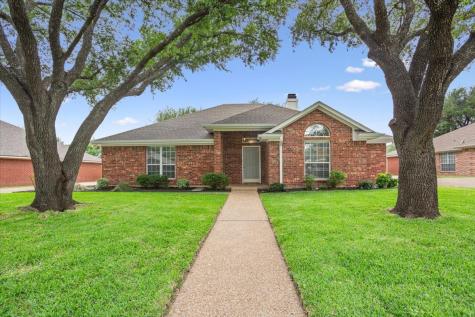 949 Crested Butte Drive Hewitt TX 76643