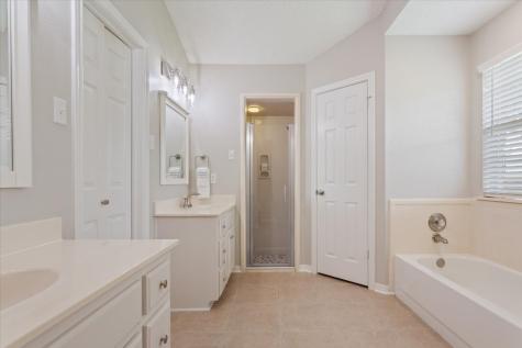 949 Crested Butte Drive Hewitt TX 76643