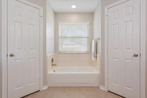 949 Crested Butte Drive Hewitt TX 76643