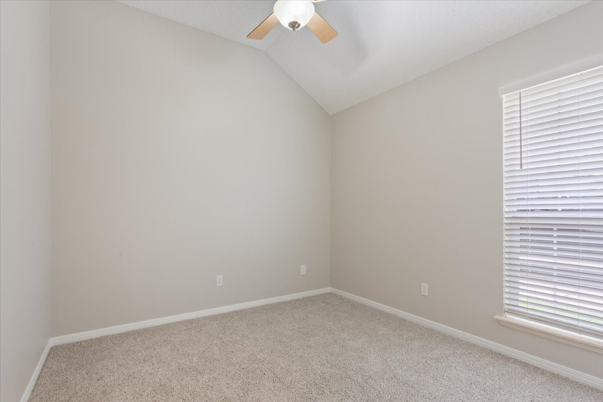 949 Crested Butte Drive Hewitt TX 76643