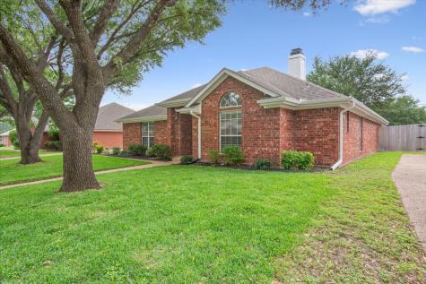 949 Crested Butte Drive Hewitt TX 76643