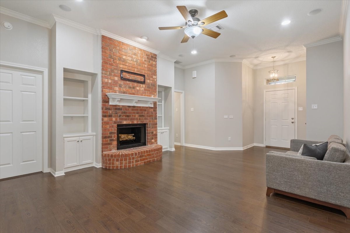 949 Crested Butte Drive Hewitt TX 76643