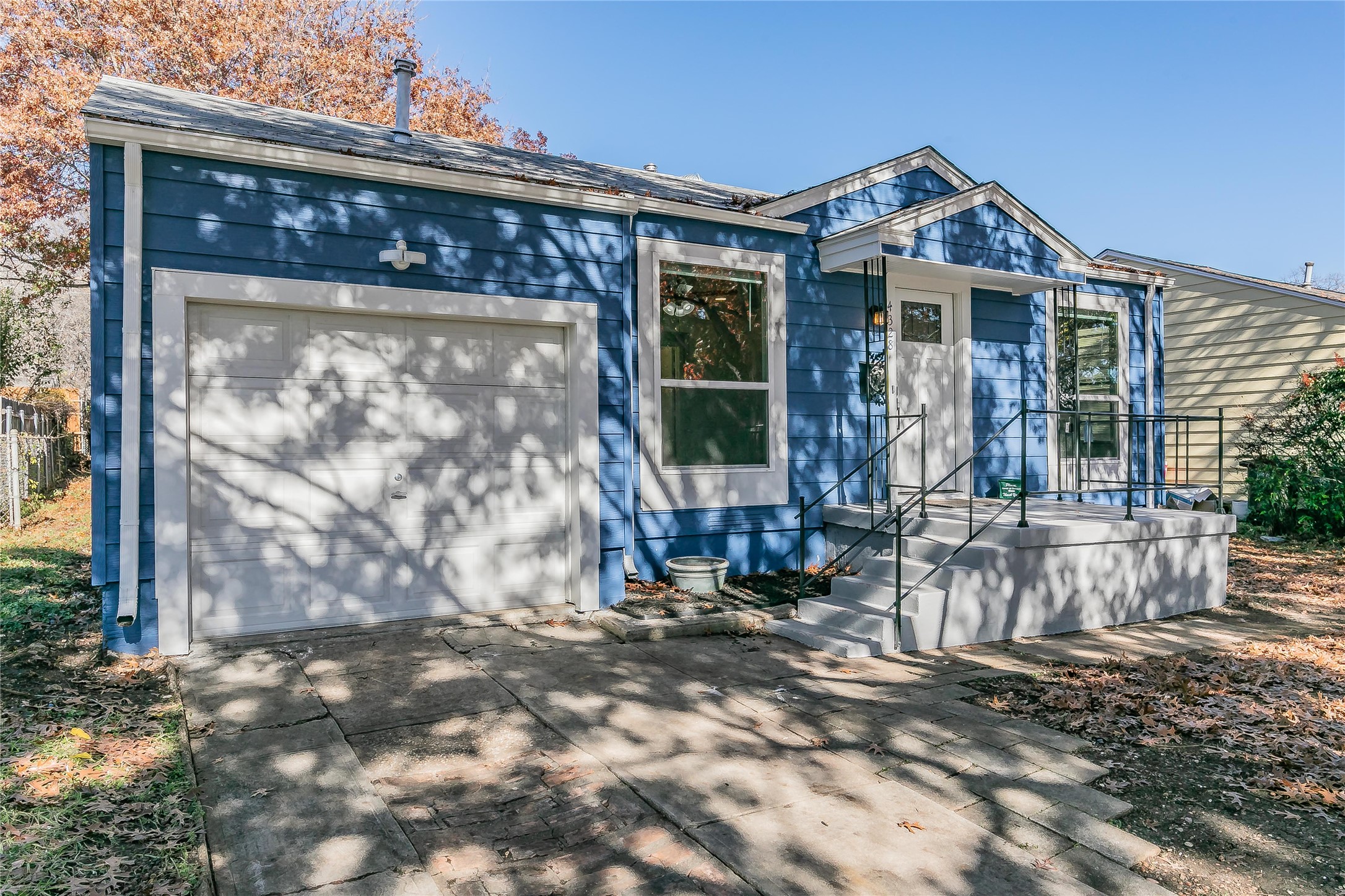 4328 Diaz Avenue Fort Worth TX 76107
