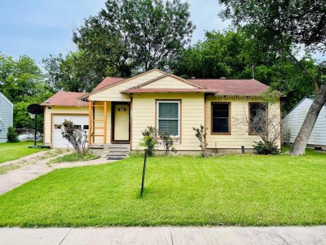 949 Ralph Street Grand Prairie TX 75051
